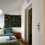 Apartment Romantic Getaway In Oldtown With Perfect View